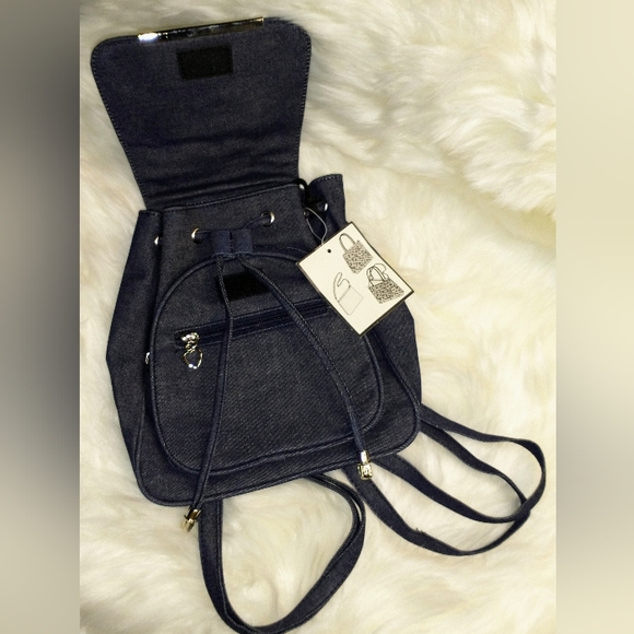 Women's Blue Canvas Drawstring Backpack Purse - Picture 4 of 9